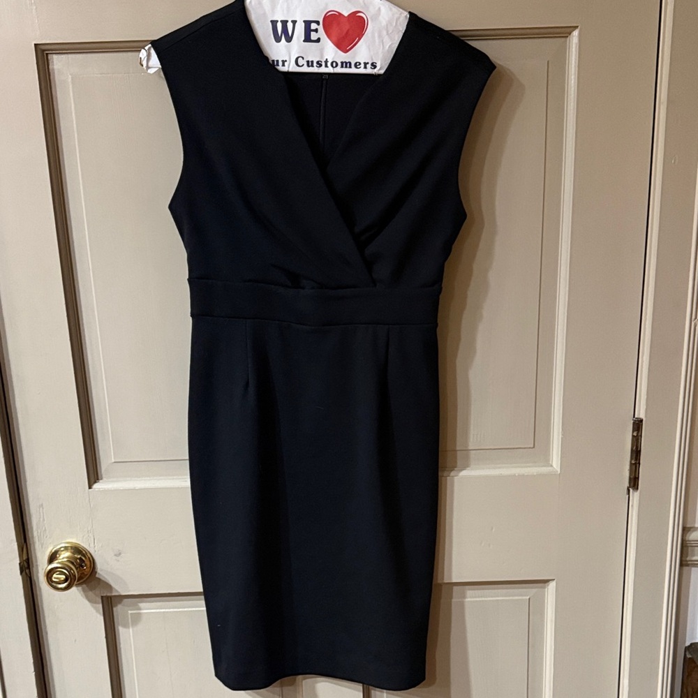 Elegant Black Sleeveless Dress